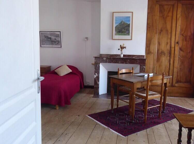 غرفة قياسية رباعية, Auberge Du Haut Salat