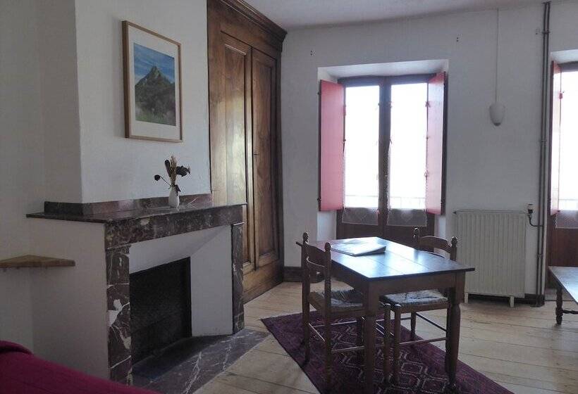 غرفة قياسية رباعية, Auberge Du Haut Salat