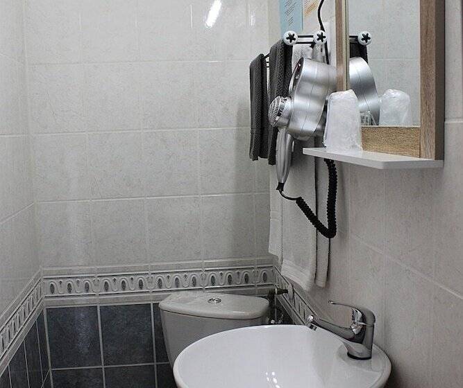 غرفة قياسية مزوَّدة بشُرفة, Auberge Du Haut Salat