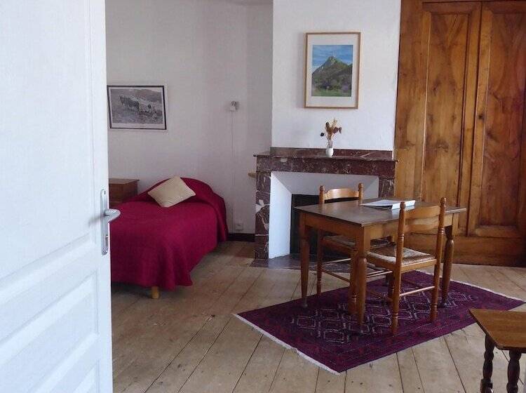 غرفة قياسية رباعية, Auberge Du Haut Salat