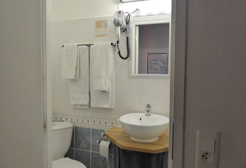 غرفة قياسية مزوَّدة بشُرفة, Auberge Du Haut Salat