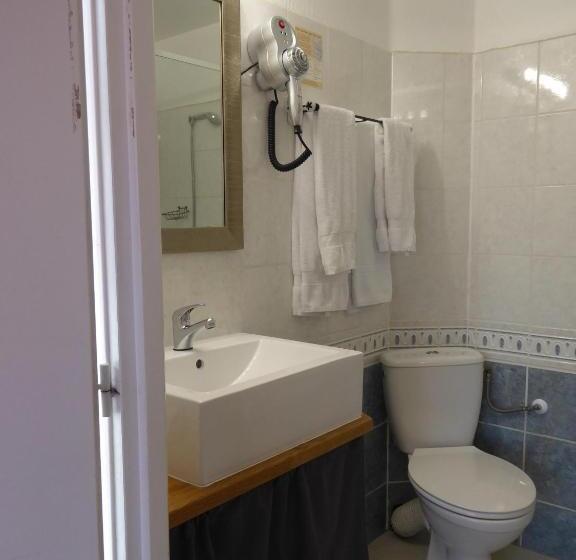 غرفة قياسية رباعية, Auberge Du Haut Salat