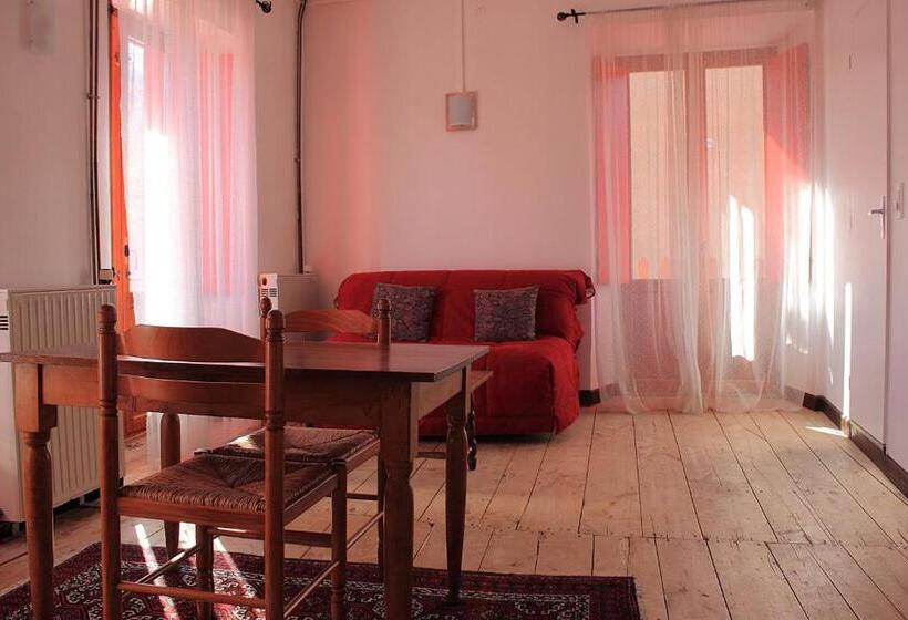 غرفة قياسية رباعية, Auberge Du Haut Salat