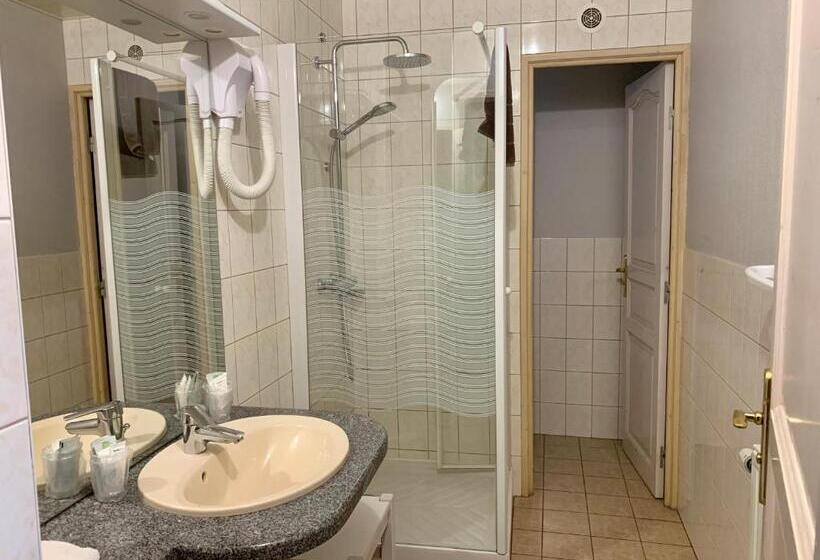 اتاق استاندارد, Hôtel   Restaurant Le Couchetat