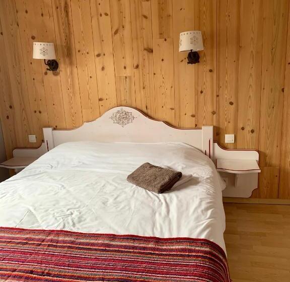 اتاق خانوادگی, Hôtel   Restaurant Le Couchetat