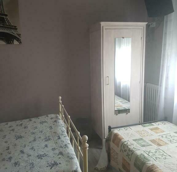 Quarto Triplo Estandar, Bernieres