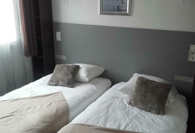 חדר סטנדרט, Clair Logis