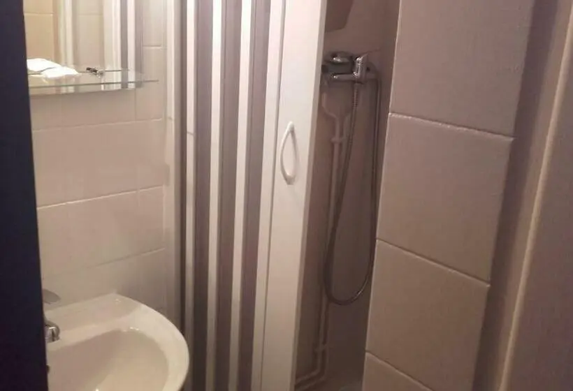 Standard-huone, Clair Logis