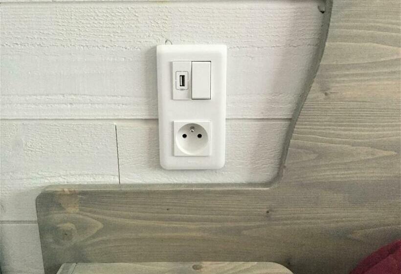 غرفة قياسية, De La Plage