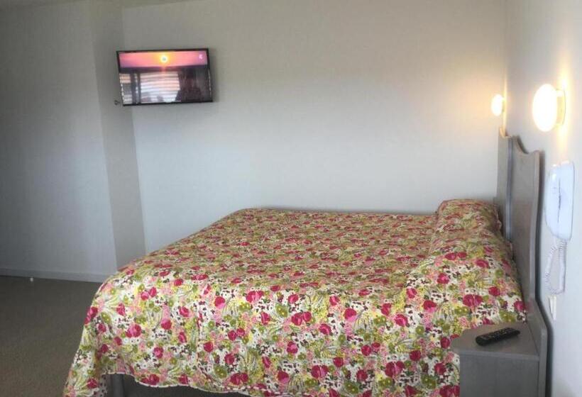 غرفة قياسية ثلاثية, De La Plage