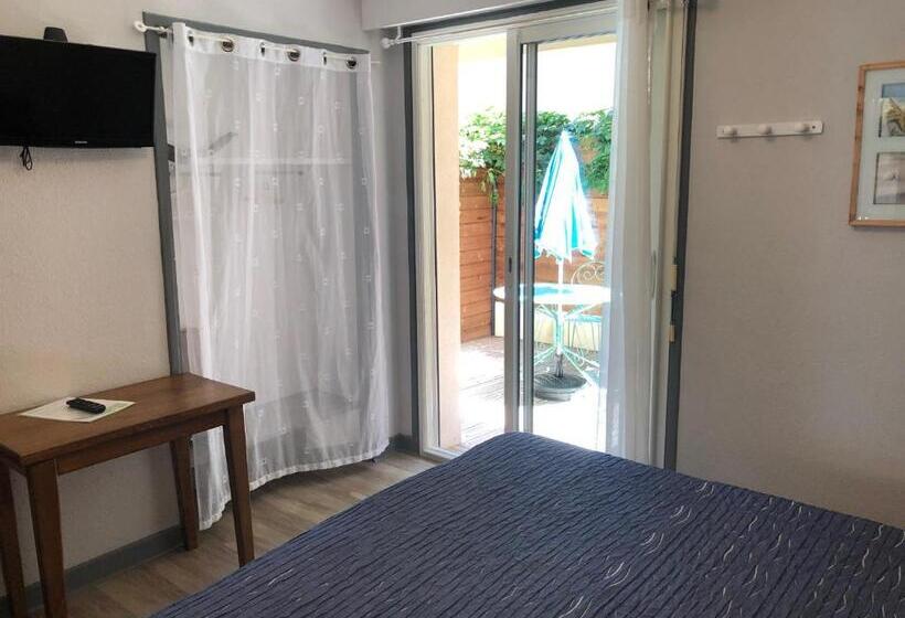 غرفة قياسية مزوَّدة بتراس, De La Plage