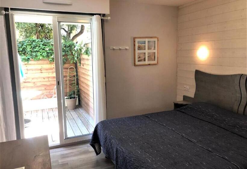 غرفة قياسية مزوَّدة بتراس, De La Plage