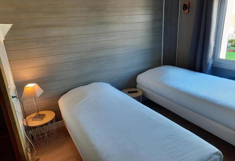 חדר סטנדרט, Des Iles