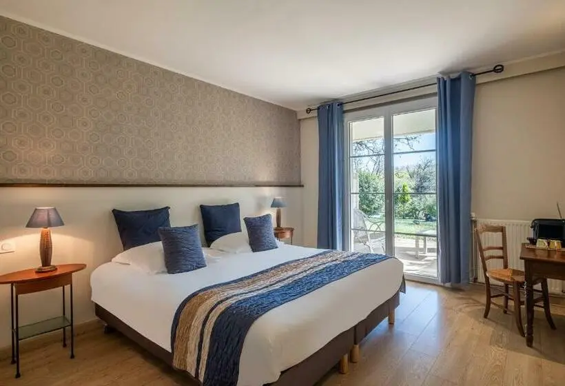 テラス付きスタンダードルーム, Domaine De L Echassier, The Originals Relais