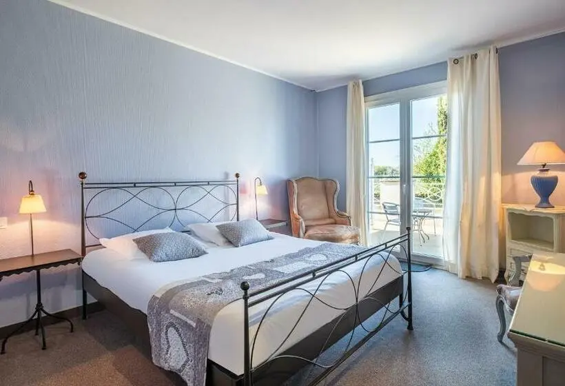 テラス付きスタンダードルーム, Domaine De L Echassier, The Originals Relais