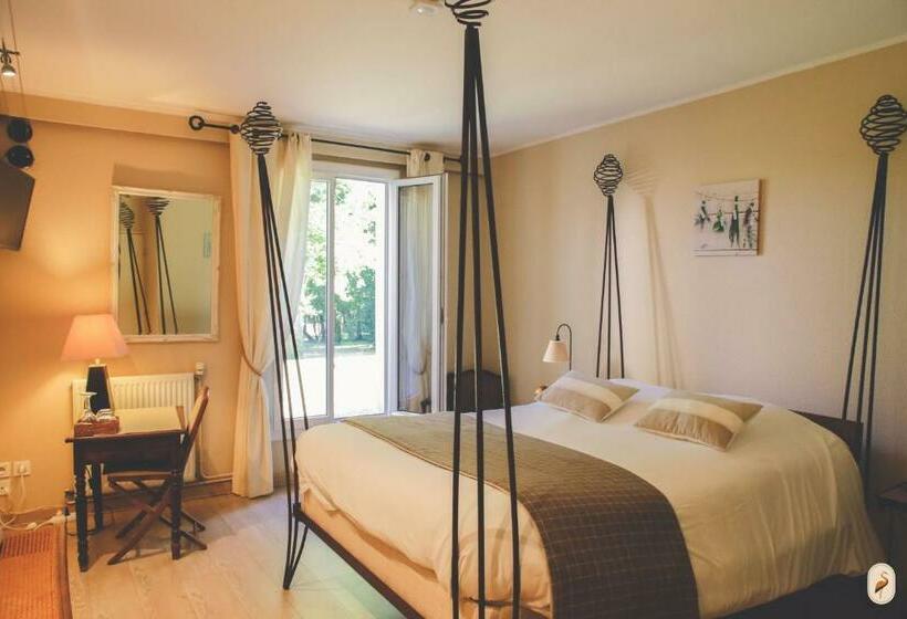 家庭间, Domaine De L Echassier, The Originals Relais