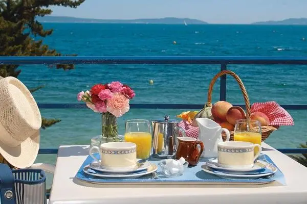 Standard-huone Merinäkymä, Grand Hotel Moriaz