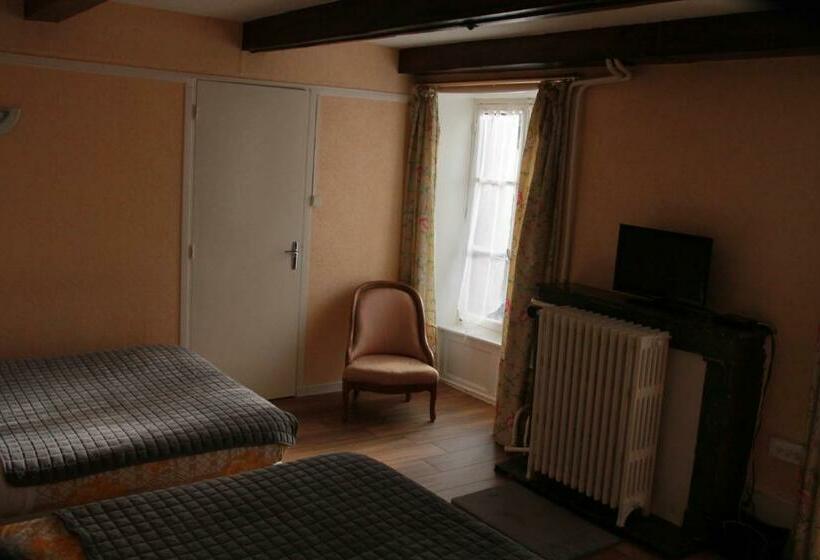 غرفة عائلية, Hostellerie Du Beffroy