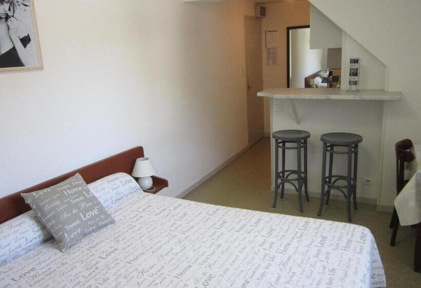 إستوديو قياسى, Hôtel Du Lion D'or