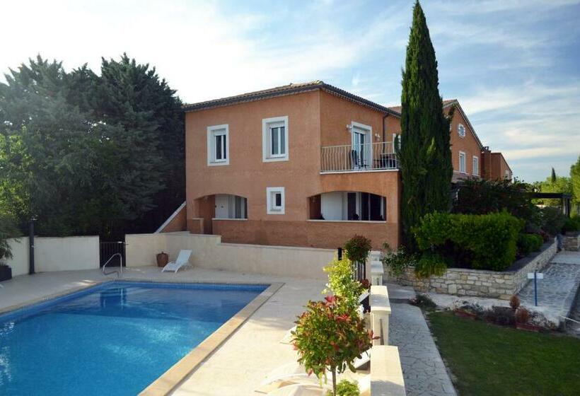 标准间, Le Saintgenies