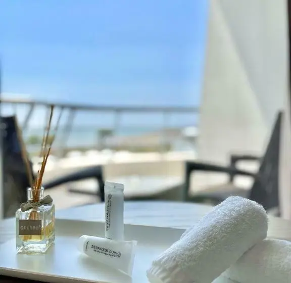 Sviitti Merinäkymä, Hôtel Les Corallines – Thalasso & Spa