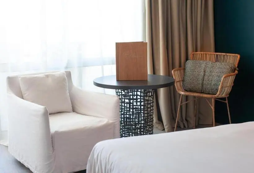 Superior-huone Merinäkymä, Hôtel Les Corallines – Thalasso & Spa