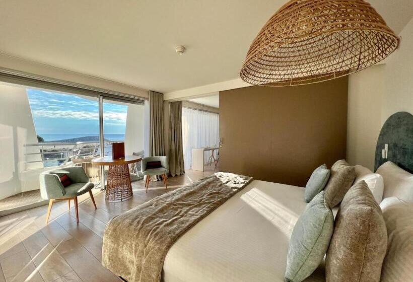 Люкс Deluxe Вид на Море, Hôtel Les Corallines – Thalasso & Spa