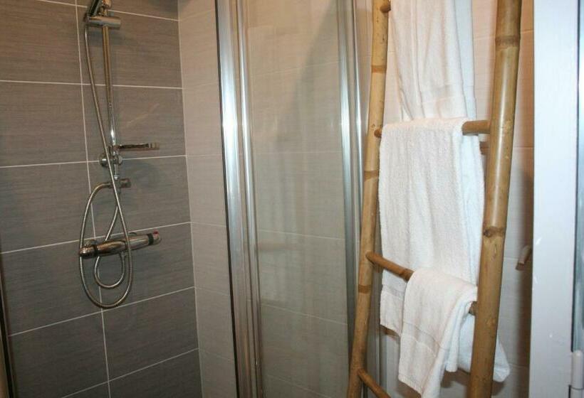 غرفة قياسية, Hôtel Les Italiens