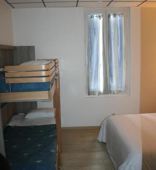 Четырехместный Номер Стандарт, Hôtel Les Italiens