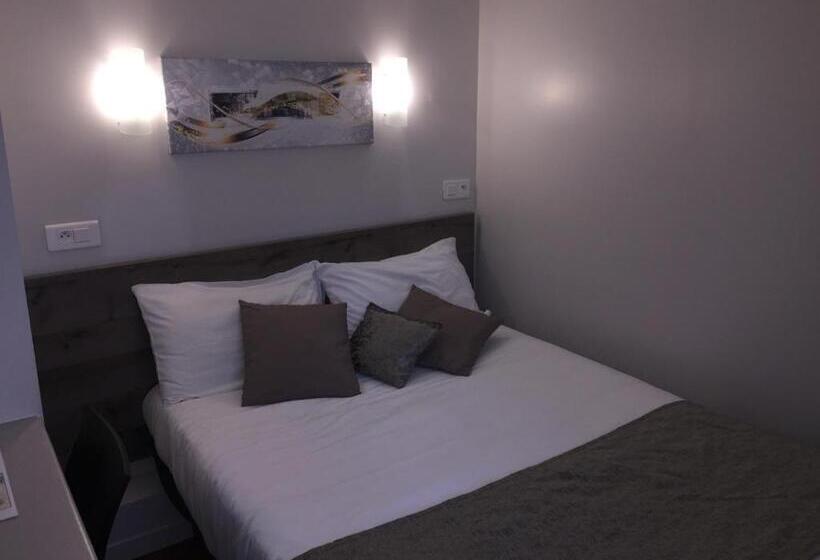 스탠다드 싱글 룸, Hôtel Vendôme