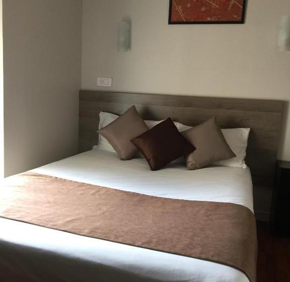 Номер Стандарт, Hôtel Vendôme