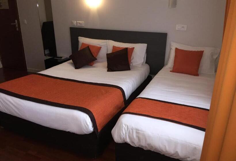 Номер Стандарт, Hôtel Vendôme