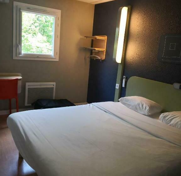 Номер Стандарт, Ibis Budget Cergy St Christophe