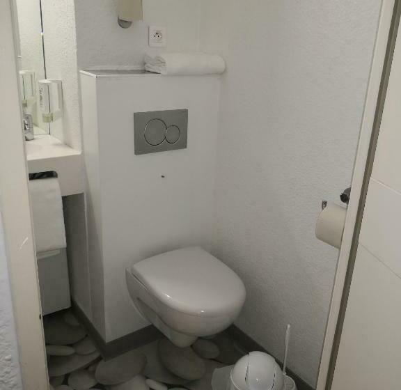 Номер Стандарт Трехместный, Ibis Budget Cergy St Christophe