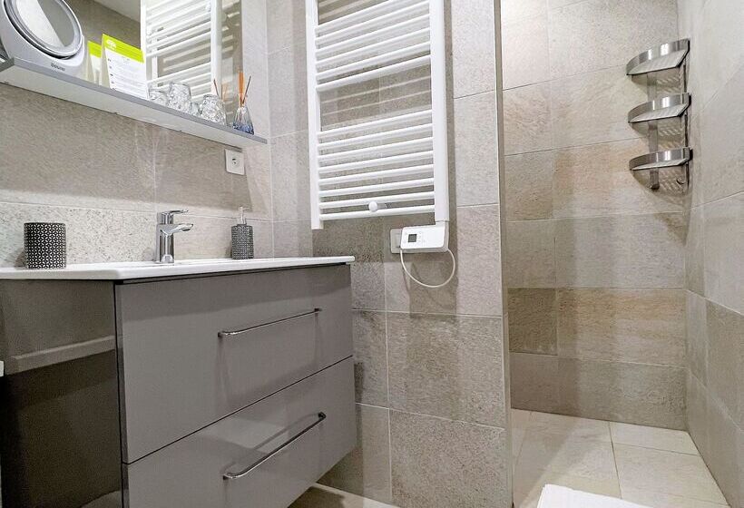 Стандартный Номер Кровать Кинг, L Escapade