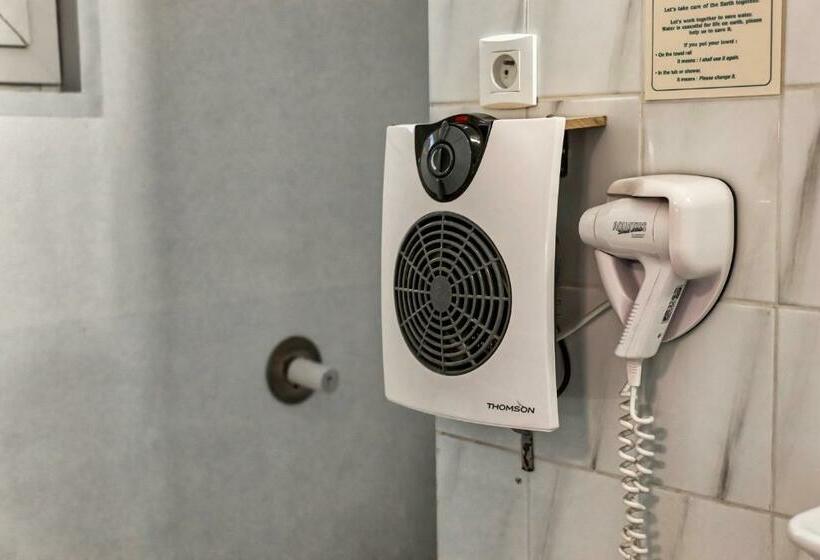 スタンダードルーム, La Voilerie Cancale Bord De Mer