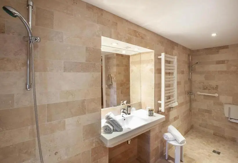 身障者適用スタンダードルーム, Le Clos Du Buis