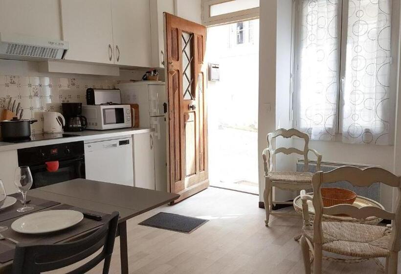 Студия Стандарт, Le Clos Du Buis