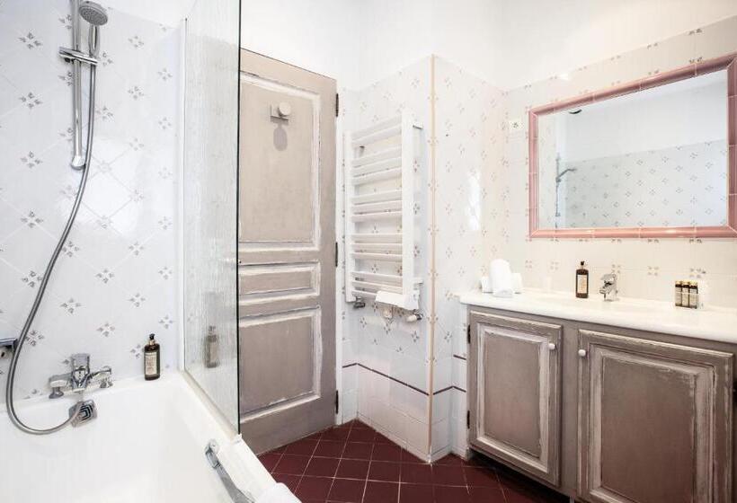 חדר סטנדרט, Le Clos Du Buis