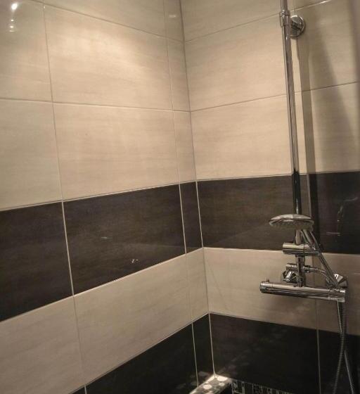 带观景的标准间, Hôtel Le Dauphin Bleu