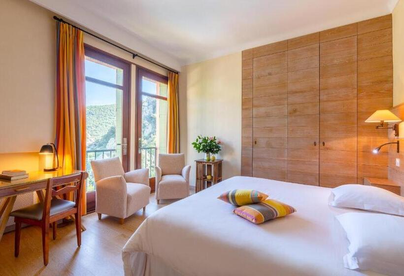 Классический Номер, Le Grand