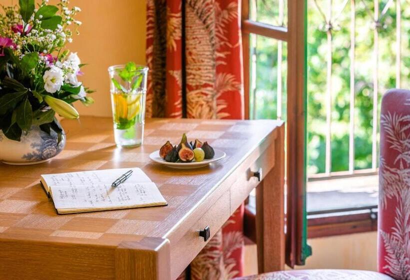 Quarto Deluxe, Le Grand
