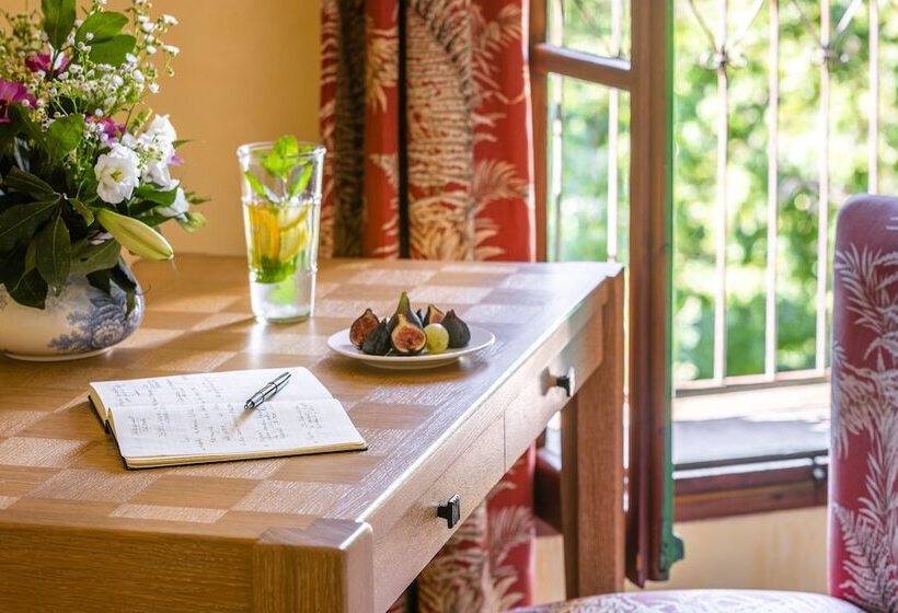 Quarto Deluxe, Le Grand