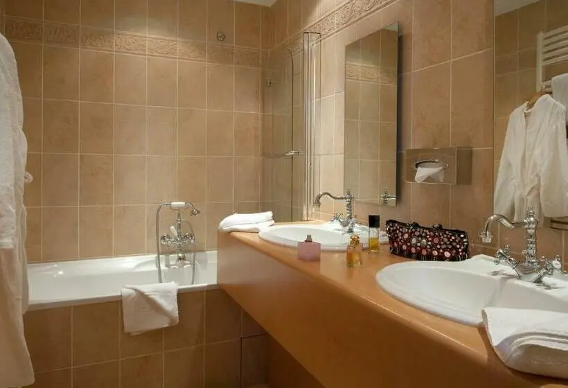 Standard-huone, Le Manoir Saint Thomas