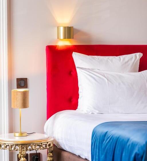 سوییت لوکس, Le Manoir Saint Thomas