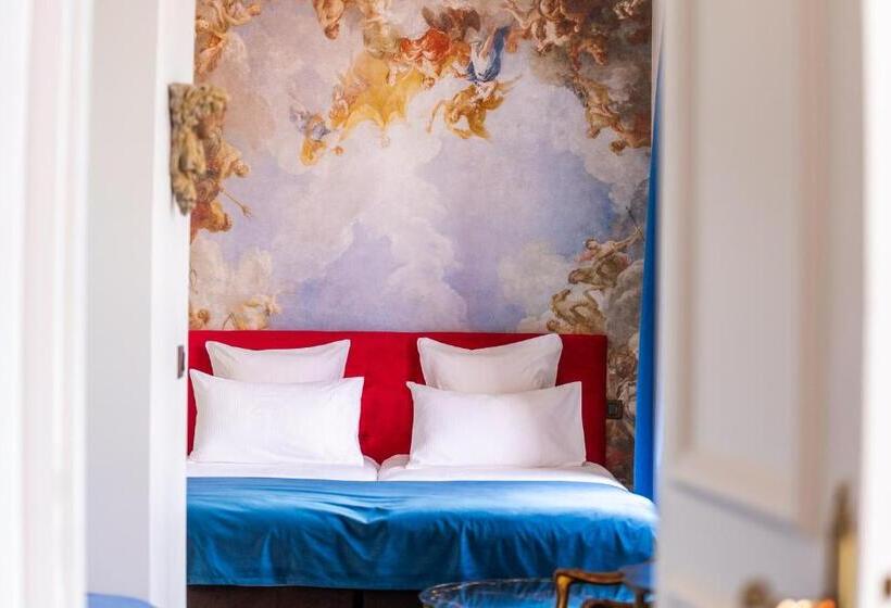 Люкс Повышенной Комфортности, Le Manoir Saint Thomas