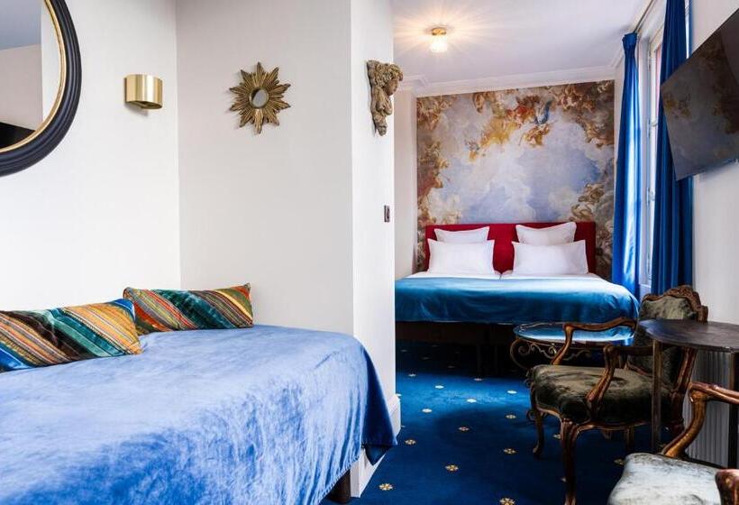 سوییت لوکس, Le Manoir Saint Thomas