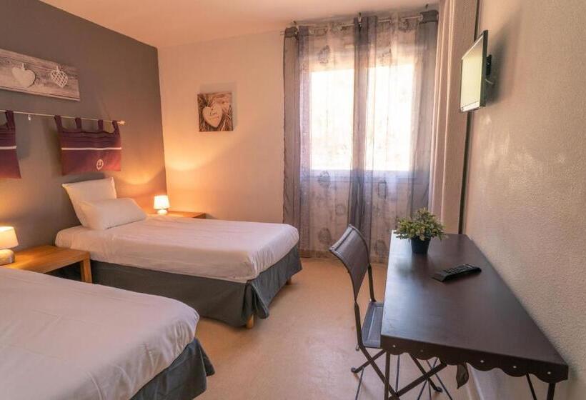 חדר סטנדרט, Le President Gare Nimes Pont Du Gard