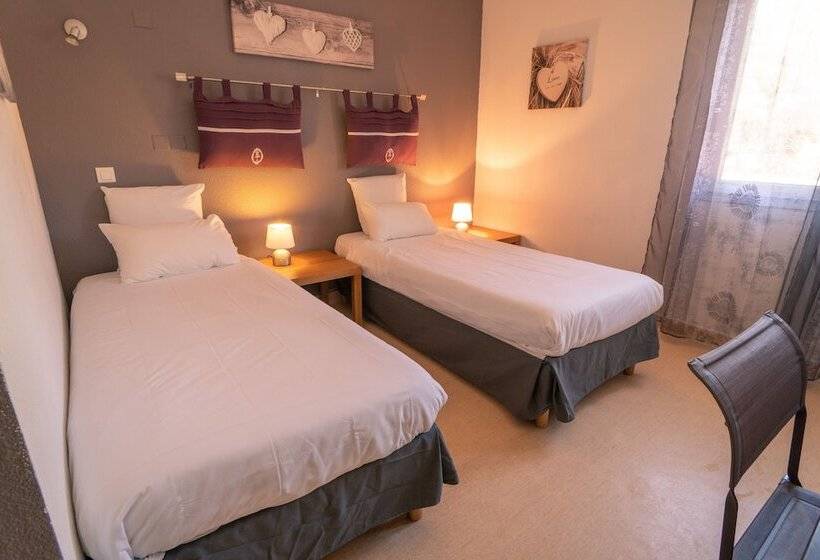 חדר סטנדרט, Le President Gare Nimes Pont Du Gard