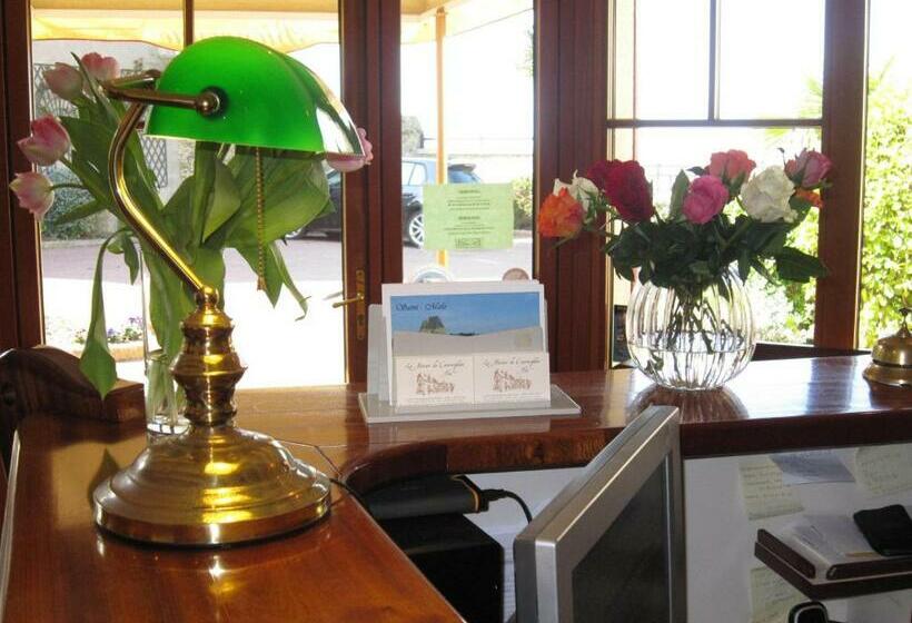 חדר בסיסי, Manoir Du Cunningham